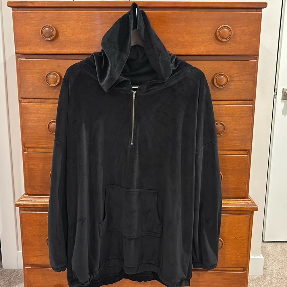 Free Press velvety quarter-zip hoodie size XL